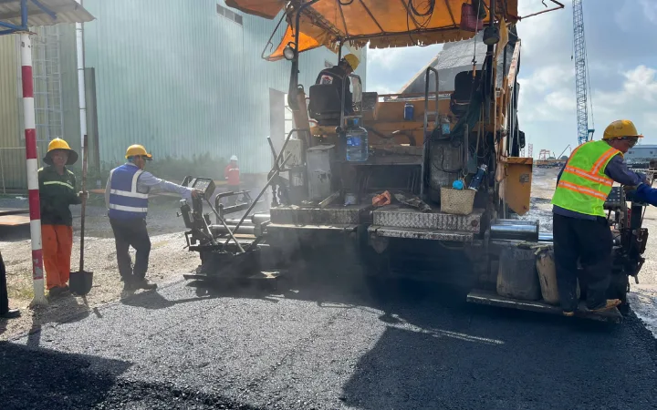 Hạ tầng dầu khí & cảng biển